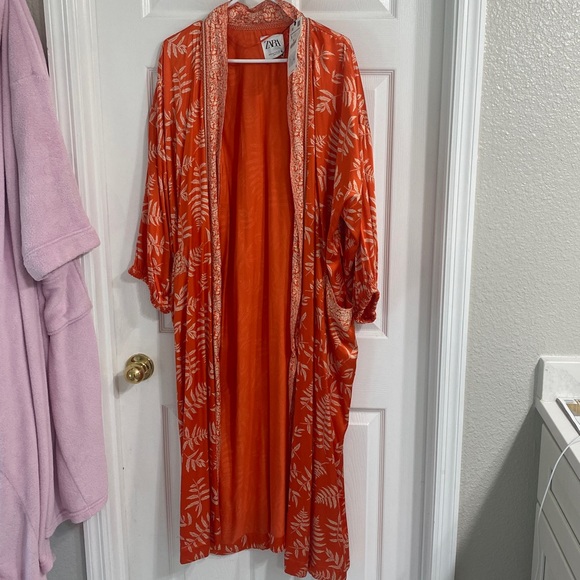 NWT ZARA Long Orange and White fern print Hanoi Kimono with belt size S - Picture 7 of 10